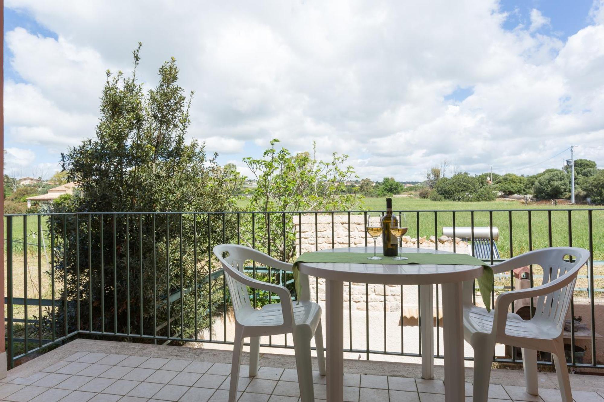 Apartmán Al Ficodindia Sampieri Exteriér fotografie