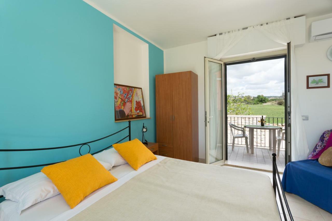 Apartmán Al Ficodindia Sampieri Exteriér fotografie
